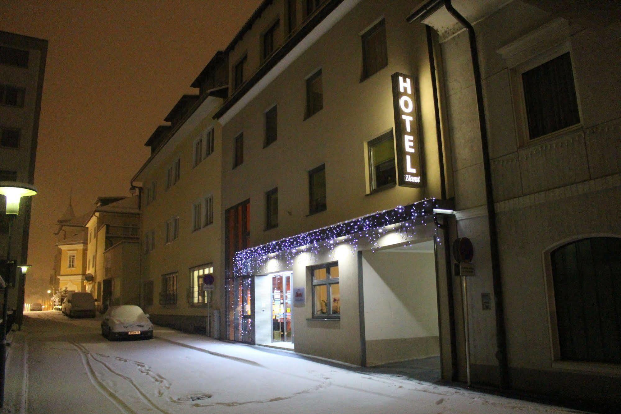 Hotel Zlami-holzer 3*
